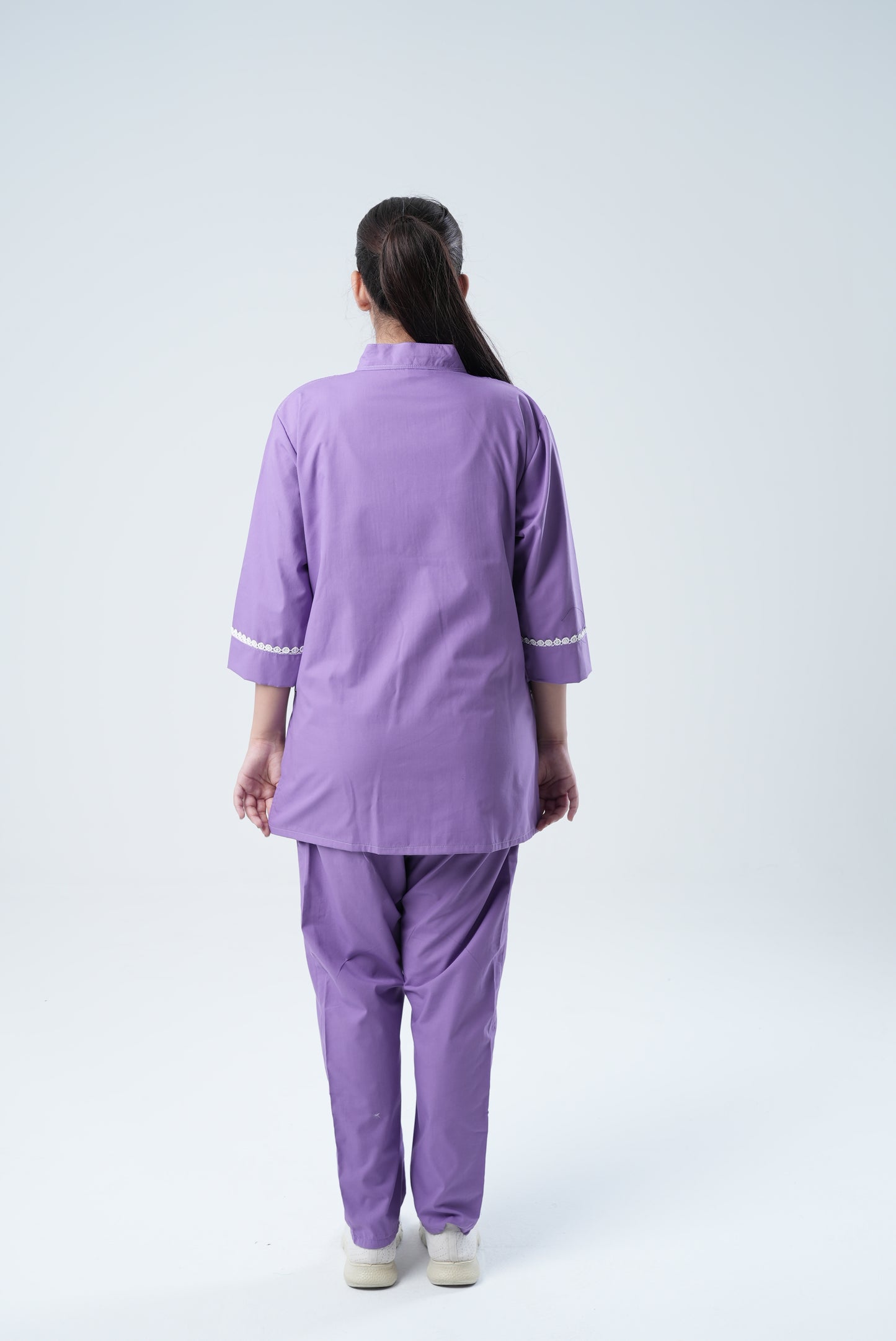 house keeping uniform 112